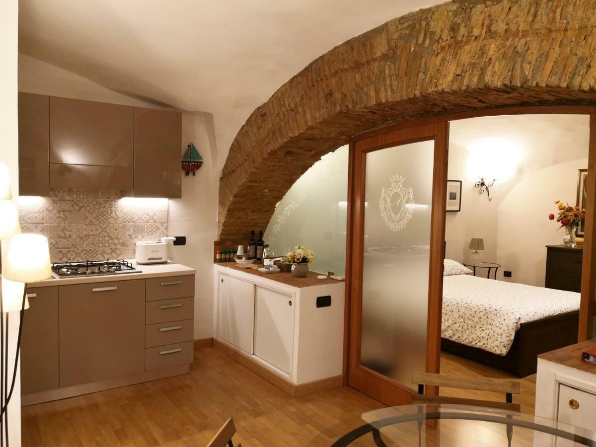 Villa L' Arcata a Montesanto Napoli Esterno foto
