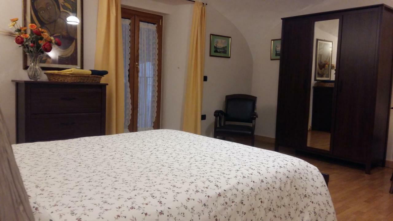 Villa L' Arcata a Montesanto Napoli Esterno foto